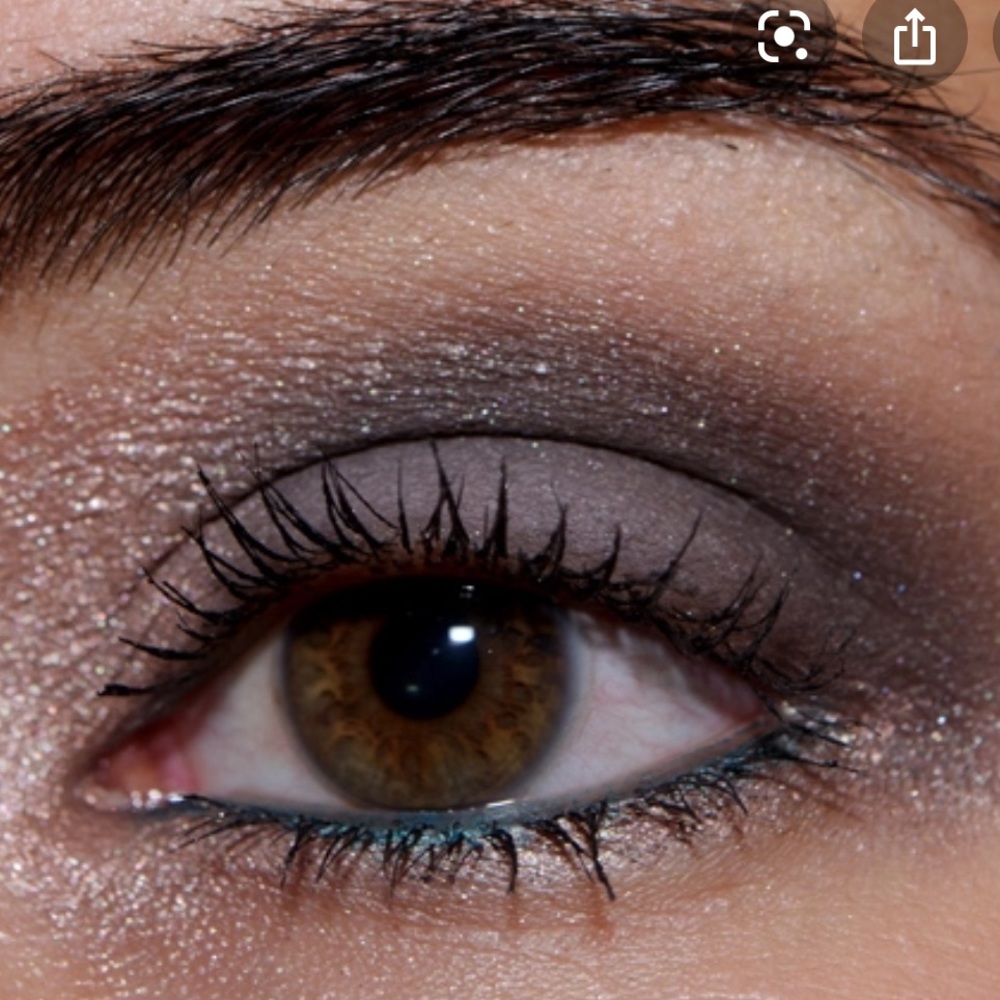 Mac interior life quad eye shadow palette
